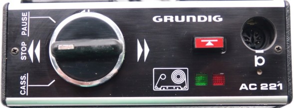 GRUNDIG AC221 ДОДАТКОВА КАСЕТА КАРТОН ІНСТРУКЦІЇ VW OPEL MERCEDES PORSCHE BMW