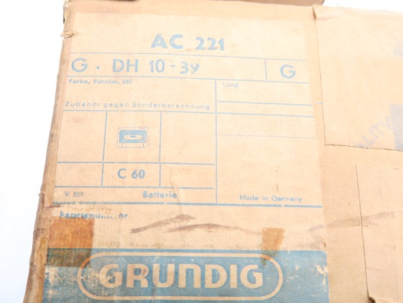 GRUNDIG AC221 ДОДАТКОВА КАСЕТА КАРТОН ІНСТРУКЦІЇ VW OPEL MERCEDES PORSCHE BMW