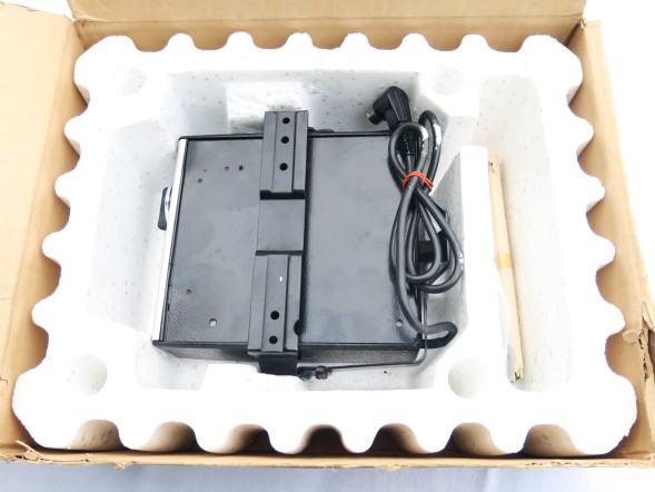 GRUNDIG AC221 ДОДАТКОВА КАСЕТА КАРТОН ІНСТРУКЦІЇ VW OPEL MERCEDES PORSCHE BMW