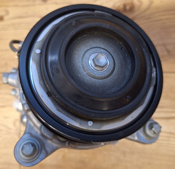 BMW OE 64527948809 7948809 BMW G32 G30 G05 G06 G07 X5 X6 КОМПРЕСОР КОНДИЦІОНЕРА 48V