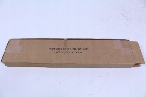 Mercedes-Benz OE ДЕКОРАТИВНА НАКЛАДКА MERCEDES W166 A1667200622