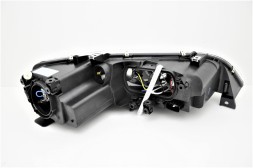 Signeda we999ZMZ1147RSL112 MAZDA 6 2002-05 ПРАВА ФАРА НОВА TYC H1H1