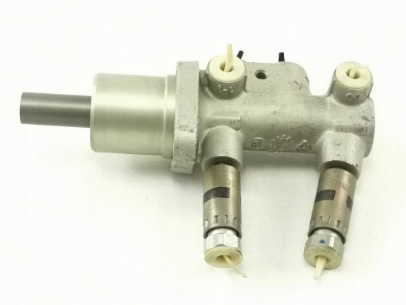 Ford OE ГАЛЬМІВНИЙ ЦИЛІНДР FORD FOCUS II 2004-2012 НОВИЙ ОРИГІНАЛ 1369534 / 4M512140AB