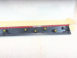 Kia OE 87724-H8400 pmi150921 4 ПЛА́НКА ДВЕРЕЙ ПРАВА ПЕРЕДНЯ KIA STONIC 87724-H8400