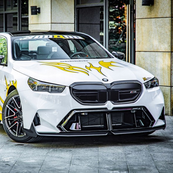 Китай T-471 Накладка спліттер переднього бампера BMW G90/G99 M5 в стилі M-Performance