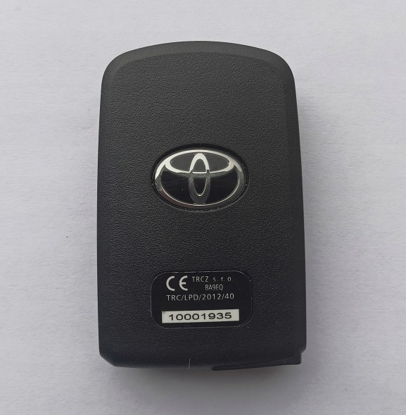 Toyota OE КЛЮЧ-БРЕЛОК ДЛЯ TOYOTA RAV4 (СМАРТ-КЛЮЧ) BA9EQ