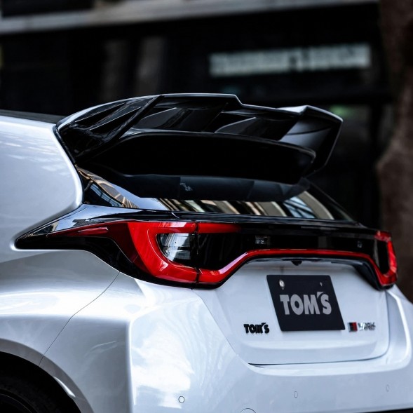 Китай GR YARIS GEN2 SPOILER TYLNY Задній спойлер TOMS RACING LOTKA AERO для TOYOTA GR YARIS GEN2 2024+
