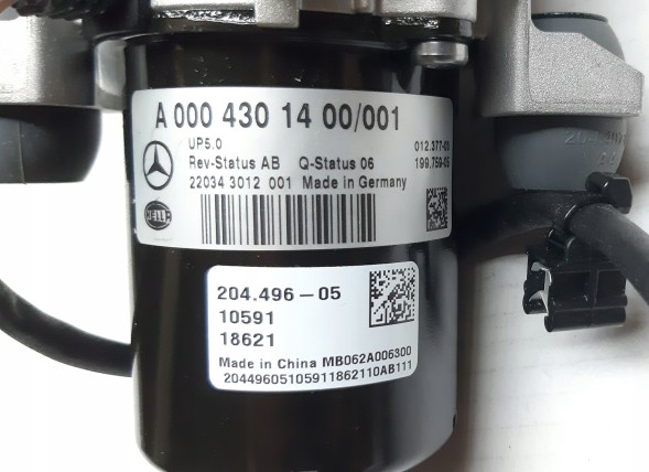 Mercedes-Benz OE A0004301400 Mercedes w177 w118 w247 насос циркуляції hybrid