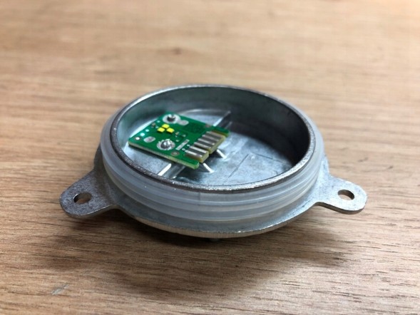 ВОЛЛЕР 63118496134 8496134 Контролер модуль денних світлодіодних ходових вогнів drl laser для bmw 63118496134