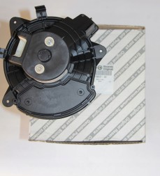 Fiat OE 77365131 Електровентилятор fiat bravo 77365131
