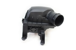 BMW OE 13718489429 OBUDOWA FILTRA POWIETRZA BMW X1 U11 16i 2022- Б/У КОРПУС ПОВІТРЯНОГО ФІЛЬТРА BMW X1 U11 16i 2022- 13718489429