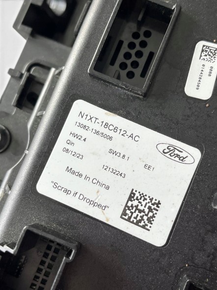 Ford OE ЕКРАН МОНІТОР ДИСПЛЕЙ для FORD RANGER N1XT18D699KR