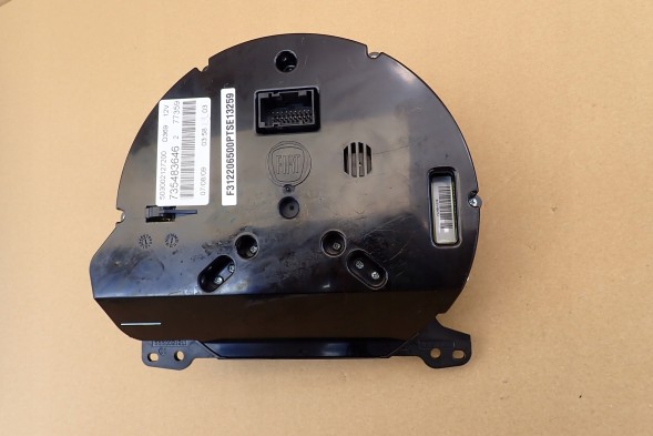 Fiat OE 735483646 735471891 735461291 51786527 735590736 NOWY LICZNIK FIAT 500 OKM 2018- OEM BENZYNA 2007- 735483646 UK ANGLIK НОВИЙ ЛІЧИЛЬНИК FIAT 500 OKM 2018- OEM БЕНЗИН 2007- 735483646 UK ANGLIK