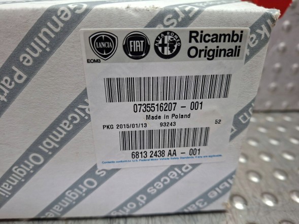 Fiat OE S26337890 ХРОМОВАНА НАКЛАДКА КЛАПАНА 0735516207 FIAT 500 2007-