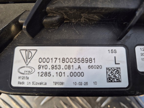 Porsche OE mark- 9Y0953081A Денне ходове світло ліве світлодіодне drl 9y0953081a porsche cayenne 7p5