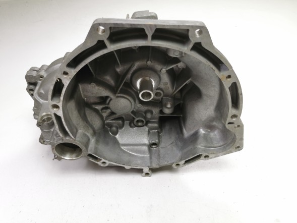 Ford OE Корпус / коробка передач FORD Escort/Orion 1981-1986 (CA) OE 1631148