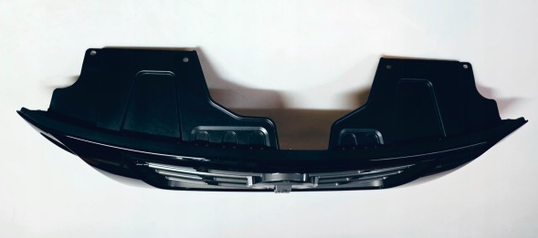 Nissan OE 623105JT0B Решітка радіатора гриля Nissan Navara