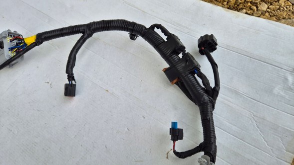 Hyundai OE WIĄZKA ZDERZAKA PRZÓD HYUNDAI TUCSON IV LIFT 2024- 6X PDC + CAM N7100 Джгут проводів бампера ПЕРЕДНІЙ 6 PDC+КАМ Hyundai Tucson IV OE 91895-N7100