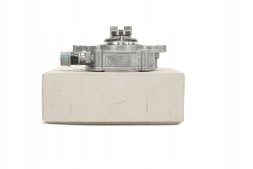 BMW OE 11668674915 Вакуумний насос BMW E60 E61 E81 E82 E87 E88 E90