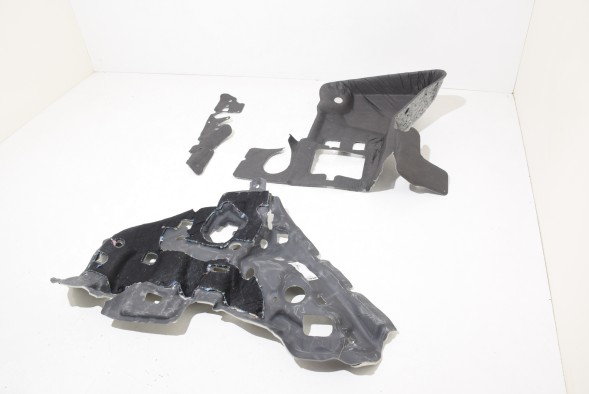 BMW OE 7434359 7438993 7478487 BMW BMW X7 G07 Ліве заднє Ущільнення Шумоізоляція Ізоляція Крила Багажника