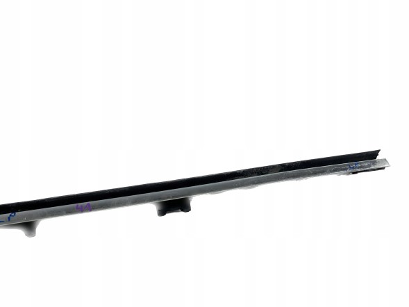 BMW OE 8185815 OE СКРЕБКОВА ПЛАНКА ЛІВА ПЕРЕДНЯ BMW E39 8185815 51218185815