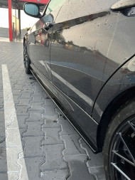 ViralCar DOKŁADKI BOCZNE PROGOWE LISTWY POD PROGI BMW E90 E91 M-PAKIET CZARNY POŁYSK Накладка на поріг ViralCar чорний глянець для BMW E90 E91