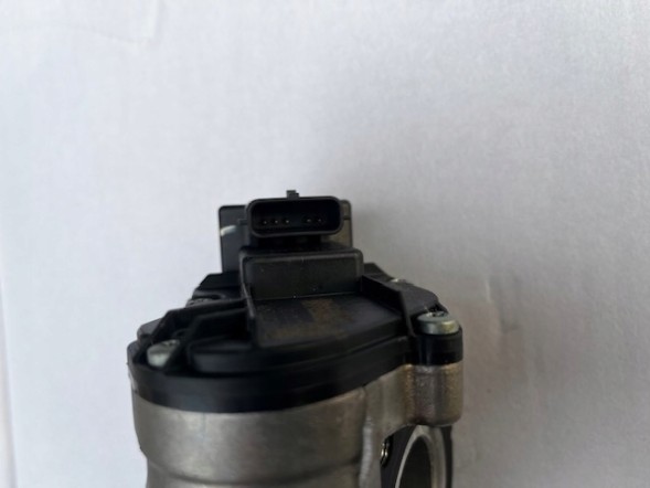 Suzuki OE 18111-67JG5LCP клапан агр