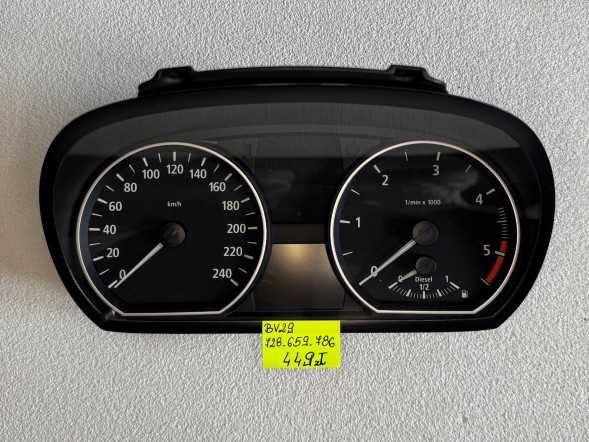 BMW OE ЛІЧИЛЬНИК ПРИЛАДІВ СПІДОМЕТР BMW 1 E87 IK696147701 1024952-21