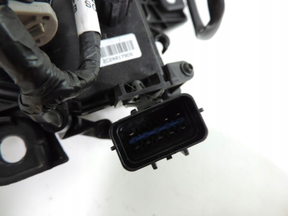 Hyundai OE 86340-K4AA0 PORT KLAPKA BATERII BATERIA WYTYCZKA OBUDOWA PRZEDNI ZDERZAK PRZÓD ELEKTRYK 2021 2022 2023 FL 86340K4AA0 Гніздо зарядки HYUNDAI KONA 21-23 ELECTRIC LIFT
