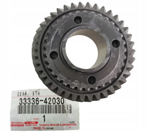 Toyota заводська комплектація  Toyota avensis шестерня п'ятої передачі коробки передач оригінал