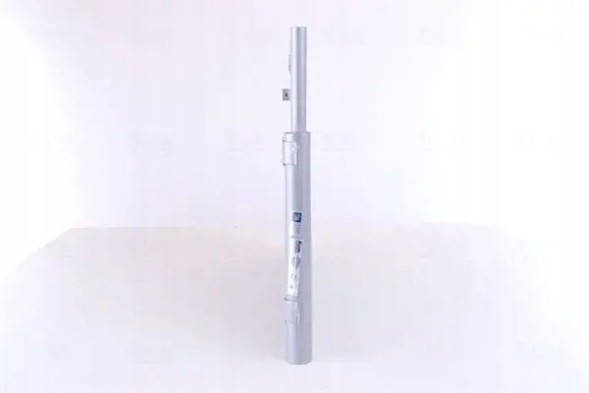 Nissens 940247 Конденсатор радіатора кондиціонування повітря з осушувачем