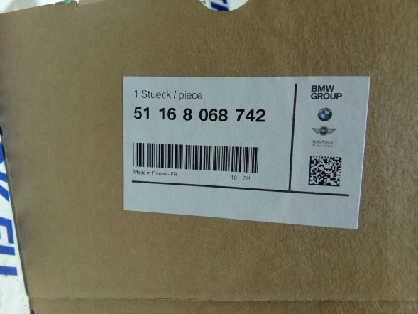 BMW OE 8068742 BMW 5 G30 F90 КОЗИРЕК СОНЯШНИК ПРАВИЙ АНТРАЗИТ
