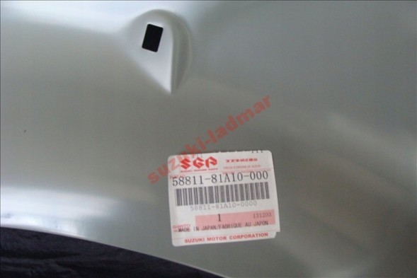 Suzuki OE 5881181A10 SUZUKI JIMNY 1998 - 2012 Підкрилок передній лівий ОРИГ