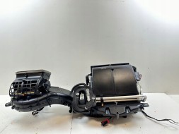 Iveco оригінальне обладнання 5801574932 Корпус обігрівача iveco daily 14> кондиціонер 16>/19> 33с-70с