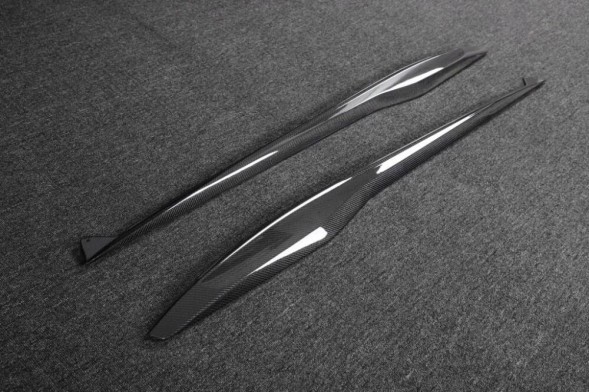 Китай 000-CORVC8-SSCFZ06 Накладки на пороги – Carbon CHEVROLET CORVETTE C8 2023-2024 Z06