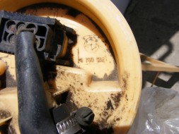Meat&amp;Doria 76599E Meat &amp; doria 76599e паливний насос