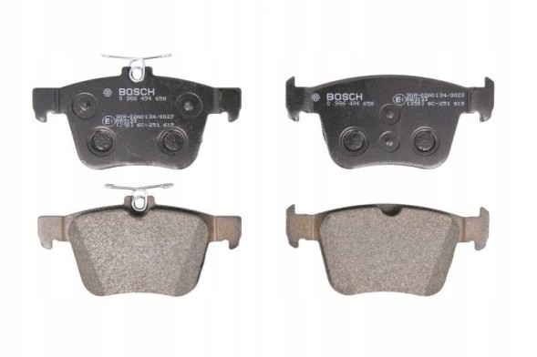 CHINA 0 986 494 658 + 0 986 479 303 VW PASSAT B8 Накладки + диски задні bosch vw passat b8 310мм