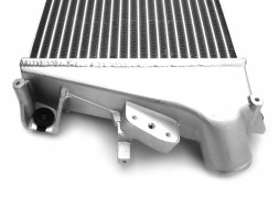 GT-Bergmann GT12-022 Інтеркулер радіатор nissan x-trail oe 14461es60a, 14461es61a, 14461es61c