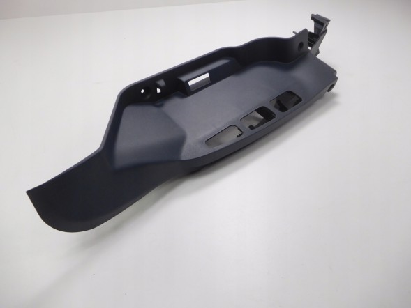Ford OE Накладка багажника FORD Mondeo 2007-2014 OE 1479698