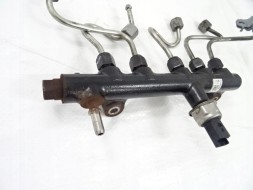 Peugeot OE 9674300080 P48 PEUGEOT 308 II T9 2.0 СИНЯ HDI ІНЖЕКТОРНА ПЛАНКА 9674300080