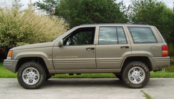 Китай PPZJXJ2.5 Колодки LIFT SET 2.5 дюйма ПЕРЕД Jeep XJ ZJ TJ
