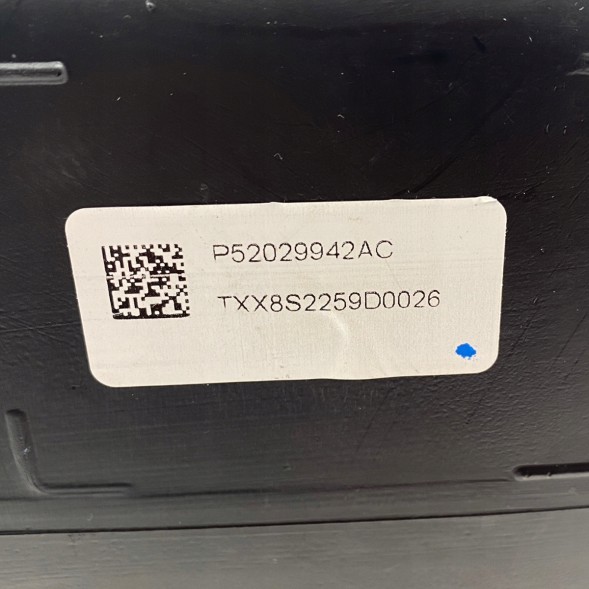 Dodge OE 1360003853 444040034 P52029942AC Бак AdBlue Dodge RAM 3.0 Дизель