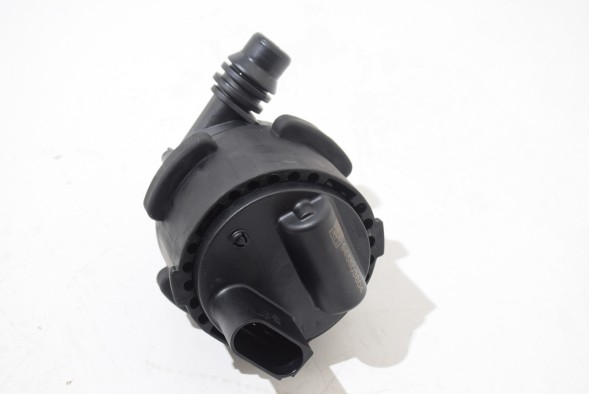 BMW OE 9455038 BMW Pompka Wody BMW 5 G60 7 G70 G45 X5 G05 X6 G06 X7 G07 LCI Електрична помпа водяного охолодження