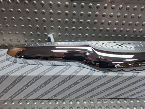 Fiat OE S26337892 ХРОМОВАНА НАКЛАДКА КЛАПАНА 0735516207 FIAT 500 2007-