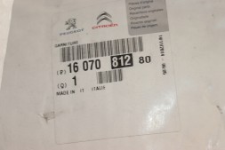 Citroen OE КИЛИМОВЕ ПОКРИТТЯ ПІД ПРИЛАДОВУ ПАНЕЛЬ PEUGEOT/CITTROEN OE 1607081280 K-560.