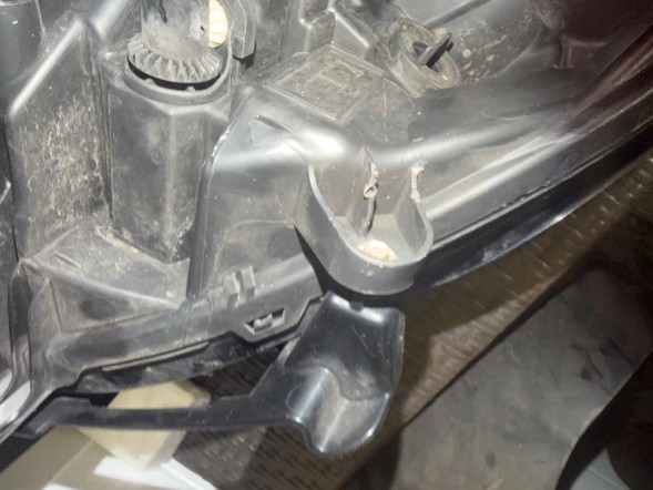 Ford OE DS73-13W029-BE Ford mondeo mk5 mkv 14-19 права фара лінзова ds73-13w029-be uk