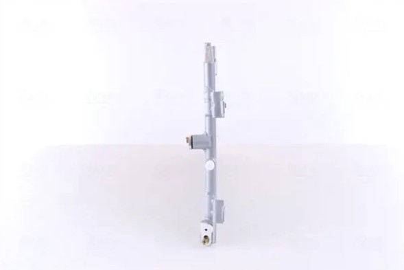 Nissens 940589 Конденсатор радіатора кондиціонування повітря 940589 nissens
