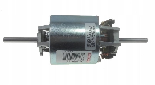 Denso A.WE.1208113 Двигун denso для 2-турбінної повітродувки в сільськогосподарських тракторах.