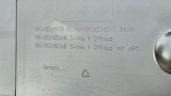 Audi OE GRILL AUDI Q5 8R LIFT 2012-2016 Решітка радіатора GRILL Audi Q5 8R LIFT 12- OE 8R0853651R S БЕЗ ЗНАЧКА ОРИГІНАЛ НОВА