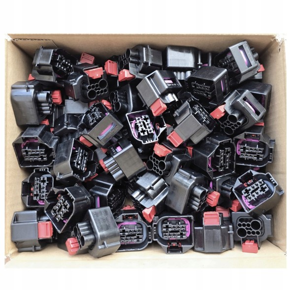 e-connectors 4K8973708/100 Заглушки 4К8973708 (100 шт - самі корпуси)